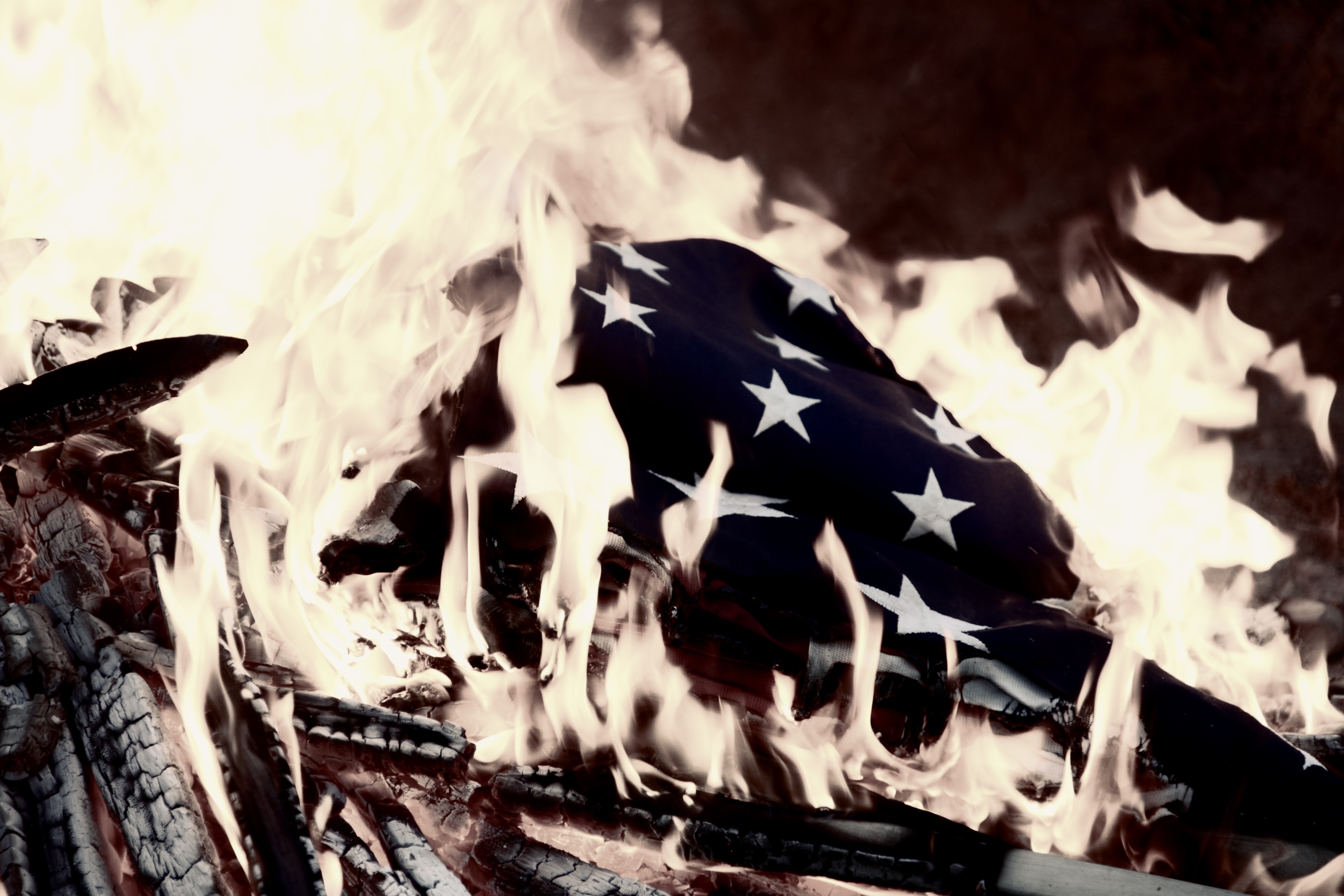 American-flag-burning